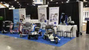 קלנועיות קיבוץ צרעה יריד קלנועיות דוכן צרעה